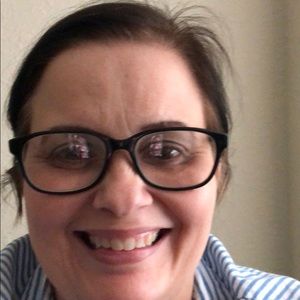 Meet your Posher, Ana